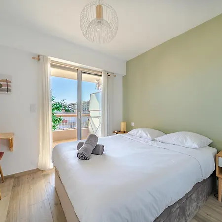 Apartment 3p En Plein De Coeur De Sur Cagnes-sur-Mer